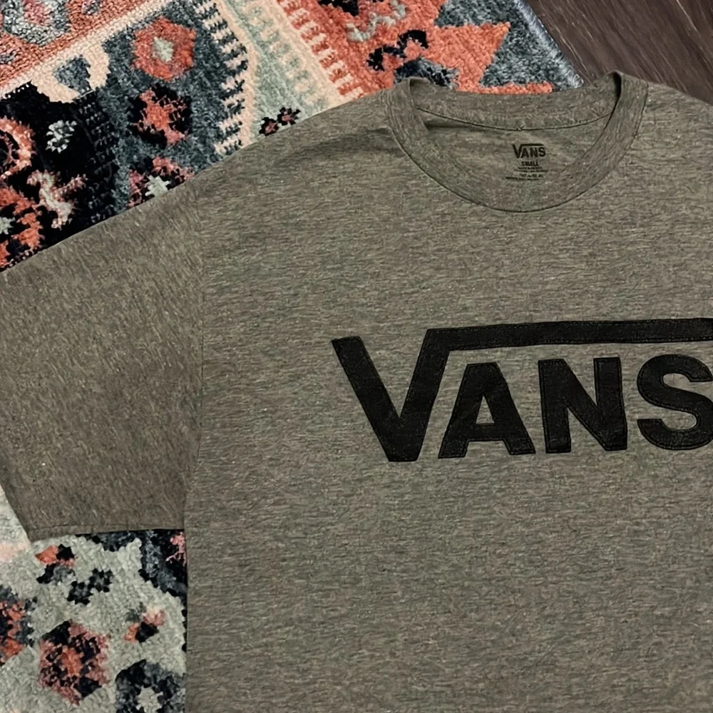 Vans tshirt - Picture 2 of 3